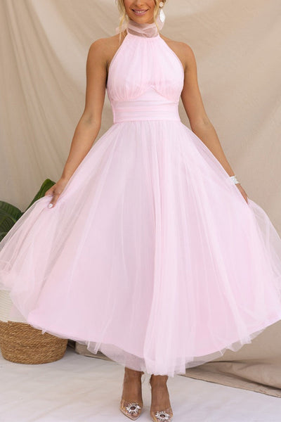 Elegantes Tüllkleid – Halterneck Midikleid mit A-Linie & Schleierkragen