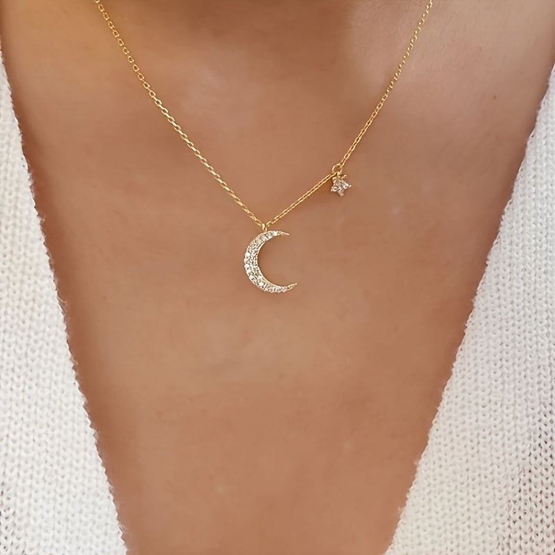 Zarte Zirkonia Stern & Mond Anhänger Halskette