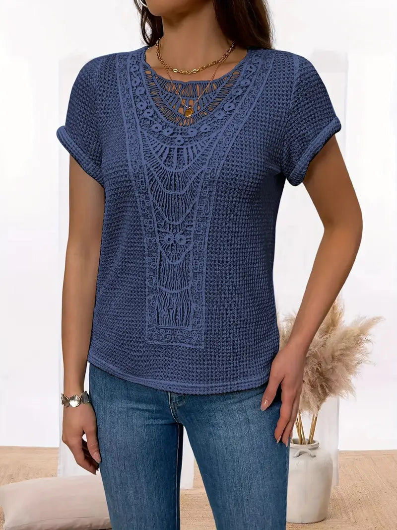 Elena – Häkelshirt mit Spitzendetail