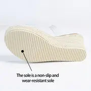 Scarlett | Modische Slip-On-Keilsandalen für Frauen