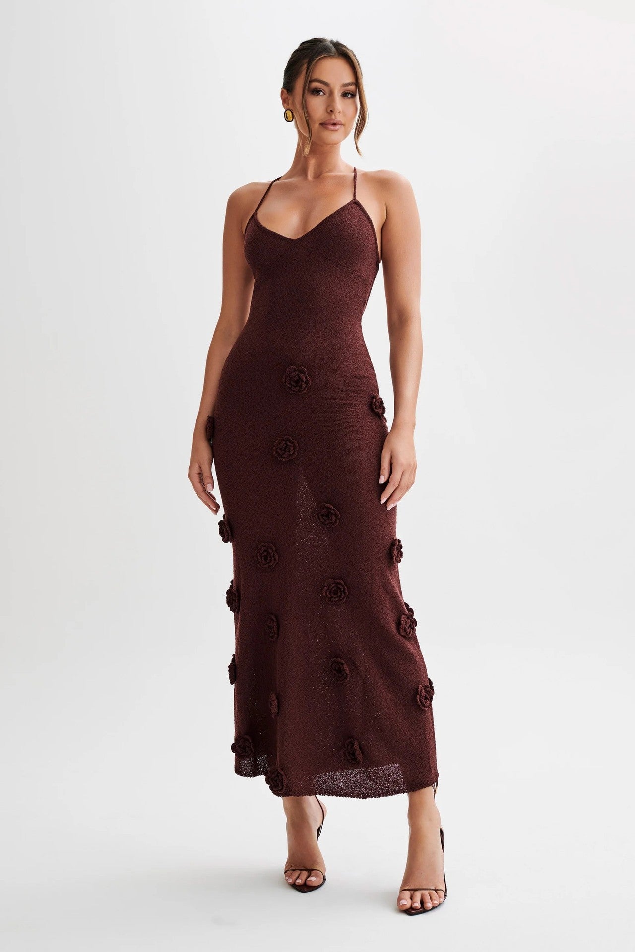 Maxikleid mit Spaghettiträgern und 3D-Blumenapplikationen für Damen