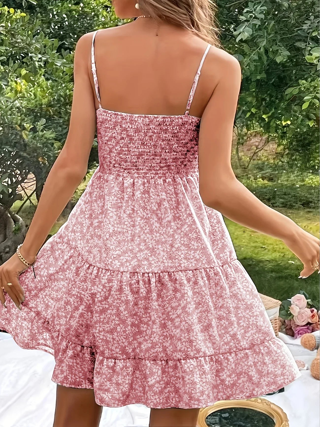 Elisheva | Schulternahes Maxikleid mit Blumenmuster und Rüschensaum