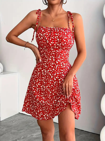 Maxine – Minikleid mit Blumenmuster und Bindebändern