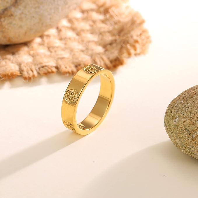 Carly Ring