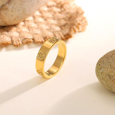 Carly Ring