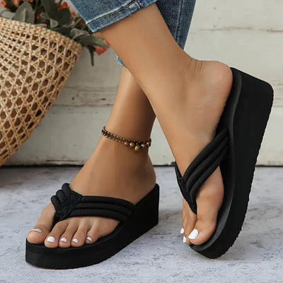 Liselotte – Gepolsterte Plateau-Flip-Flops für Damen