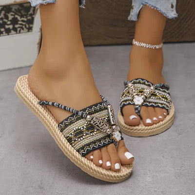 Cedie – Boho-Sandalen mit Perlen und geflochtenem Seil
