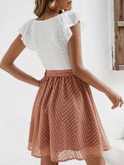 Amaree – Elegantes Baumwollkleid mit Stickerei