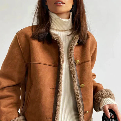 ROSALIE LAMMFELL KNOPJACKE
