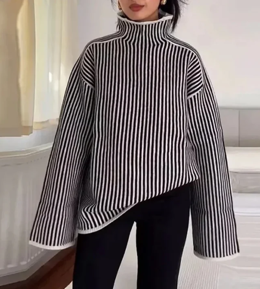 Lona | Damen Schwarze Rollkragenpullover | Gestreifter