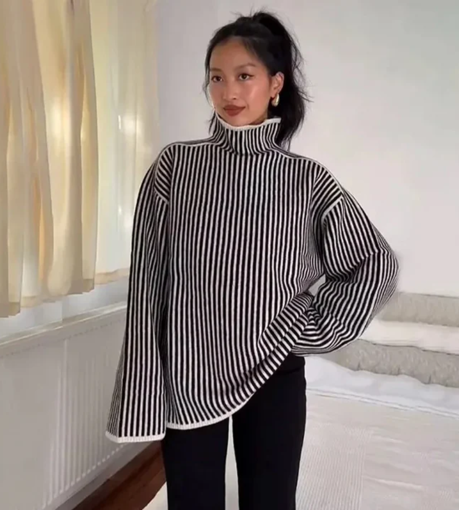 Lona | Damen Schwarze Rollkragenpullover | Gestreifter