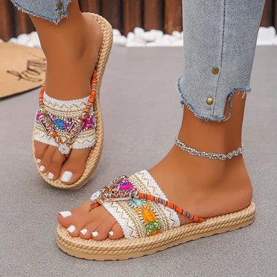 Cedie – Boho-Sandalen mit Perlen und geflochtenem Seil