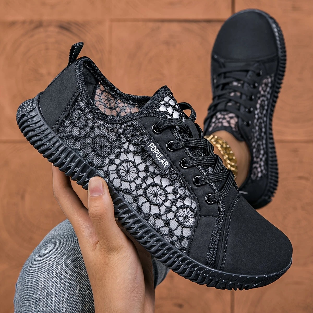 VILERA - ELEGANTER LEICHTER TURNSCHUH AUS SPITZE
