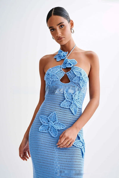 Häkel-Maxikleid mit Blumenapplikationen und Neckholder für Damen