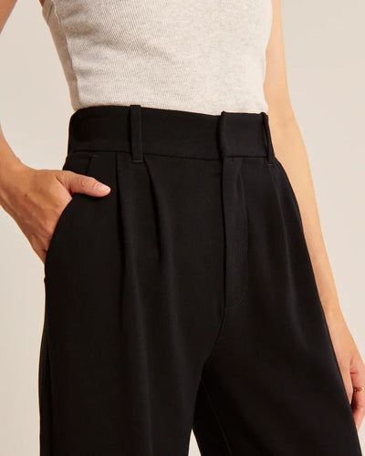 MASSGESCHNEIDERTE WEITBEIN HOSE