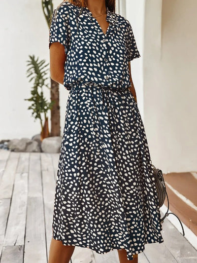 Georgia | Sanft gepunktetes Midi-Kleid mit Knopfdetails
