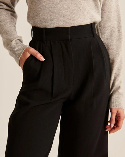 MASSGESCHNEIDERTE WEITBEIN HOSE