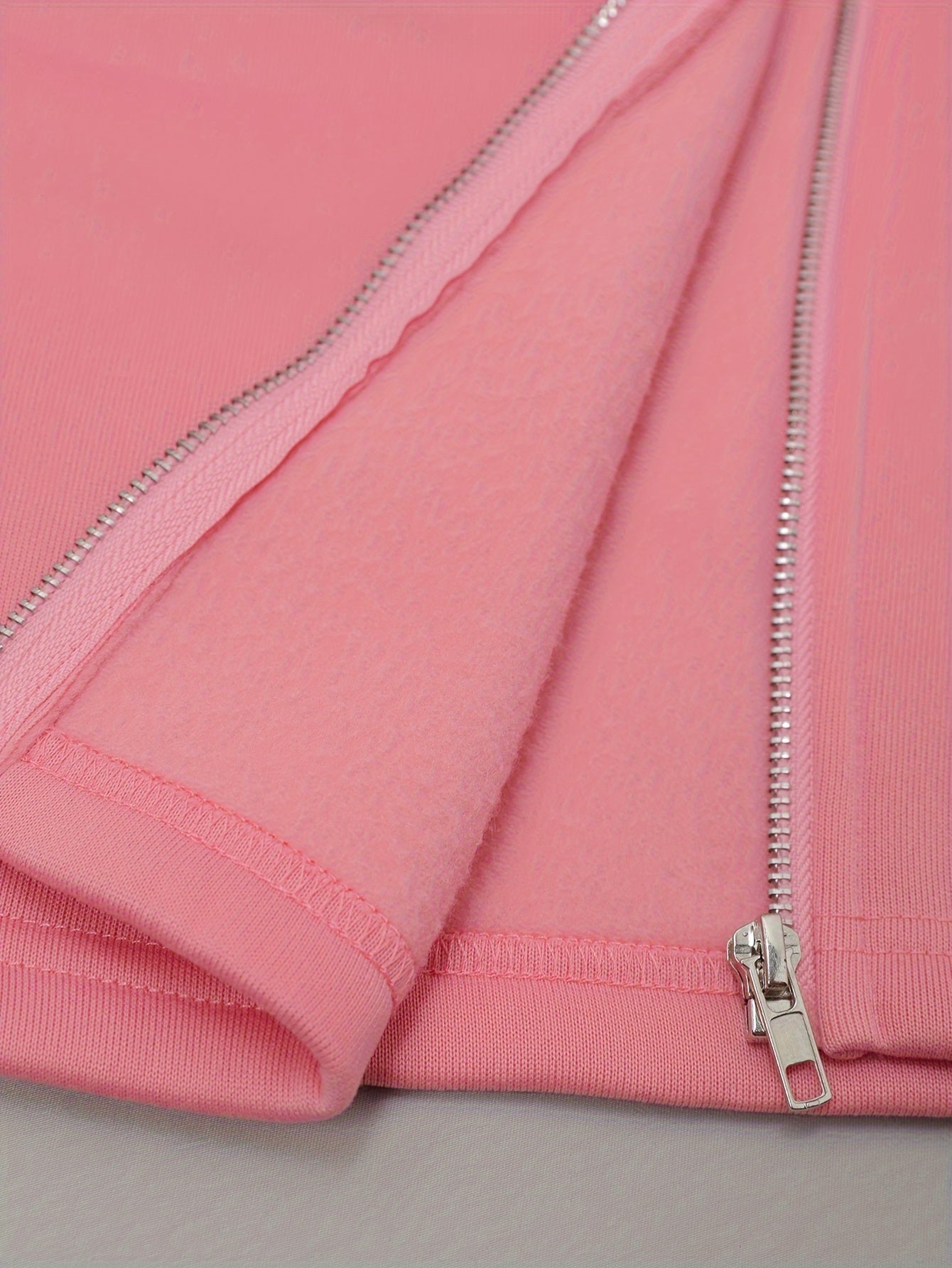 Nicola – Langärmelige Jacke Mit Seitentaschen