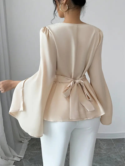 Leia - elegante satinbluse