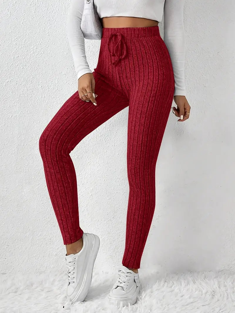 Zhari – Rippstrick-Leggings mit hohem Bund und Kordelzug
