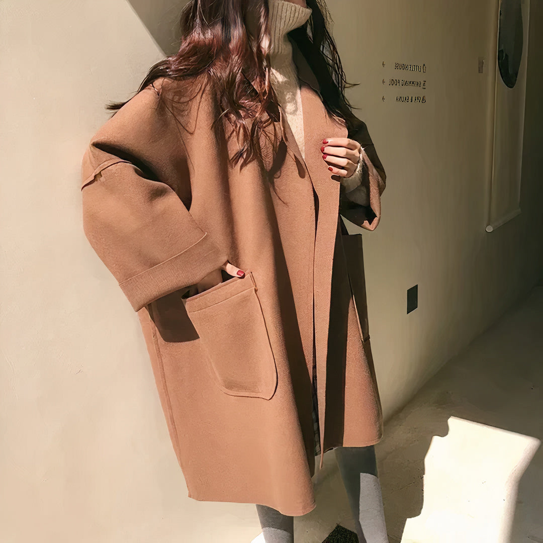 Eleganter Trenchcoat aus Wolle in Übergröße für Frauen - Esther