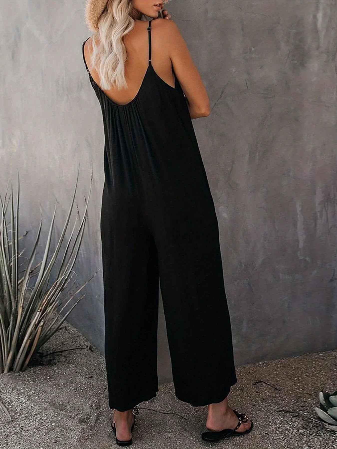 Demi – Vielseitiger ärmelloser Jumpsuit