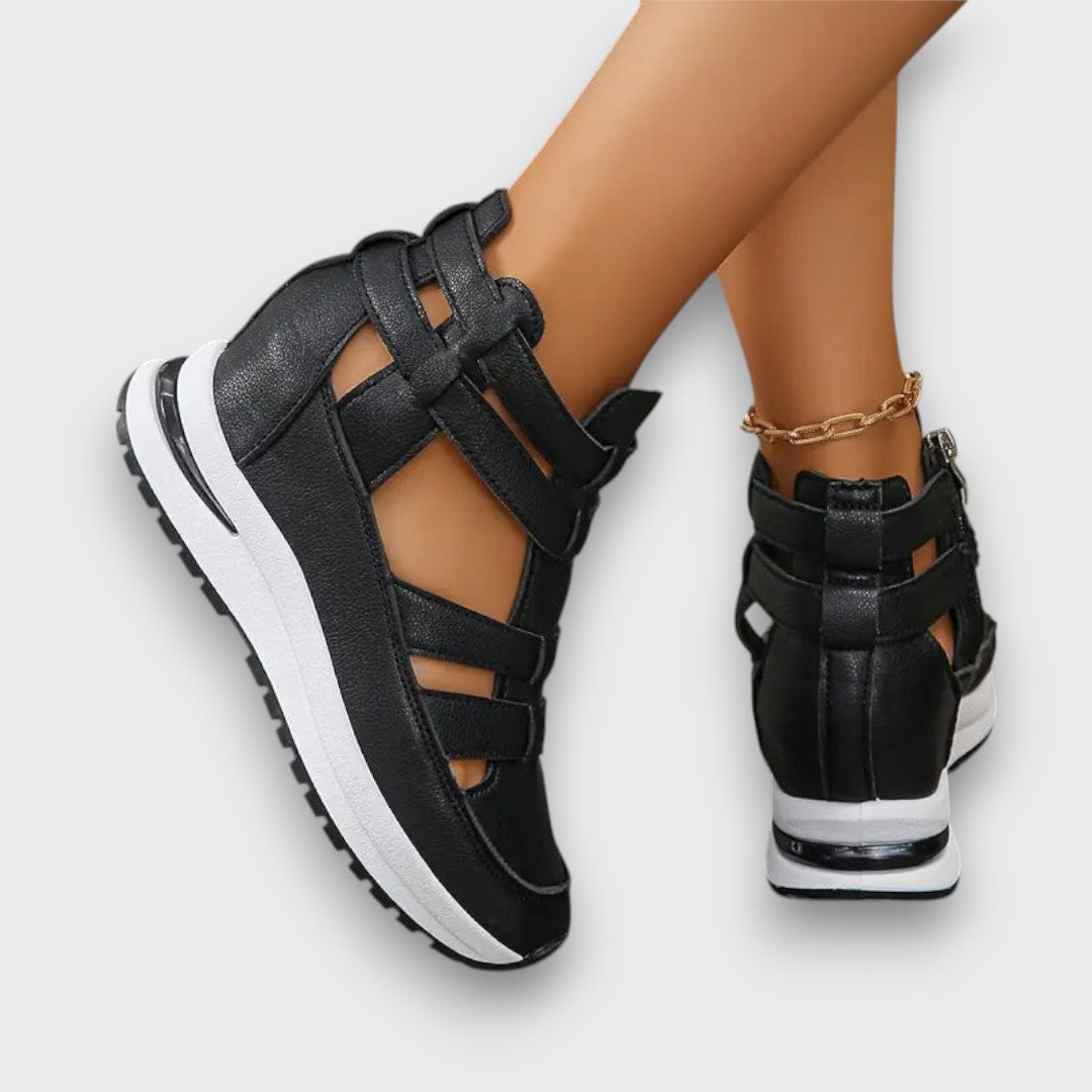 Serel – Orthopädische Aktivsandalen