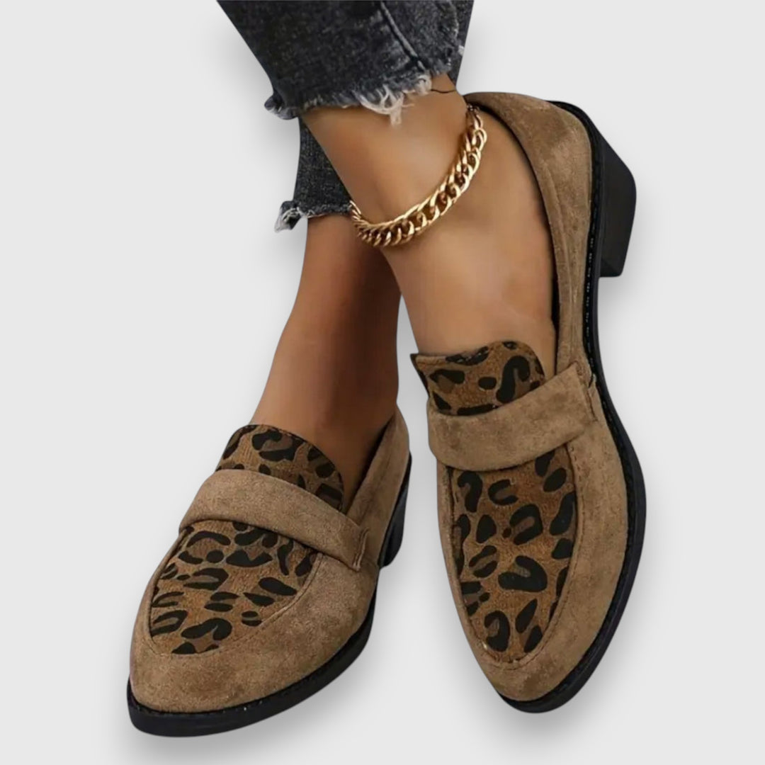 WILDTOUCH - ELEGANTER PANTOFFEL MIT LEOPARD ENMUSTER