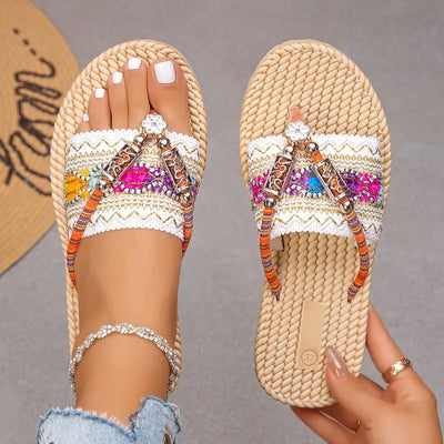 Cedie – Boho-Sandalen mit Perlen und geflochtenem Seil