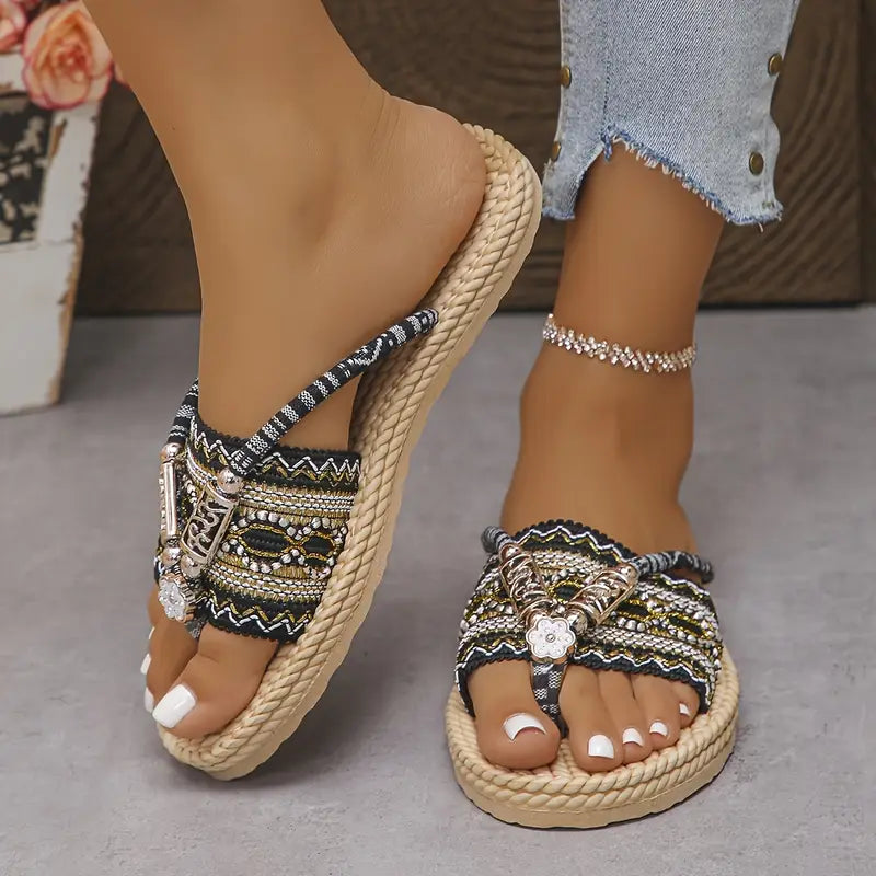 Cedie – Boho-Sandalen mit Perlen und geflochtenem Seil