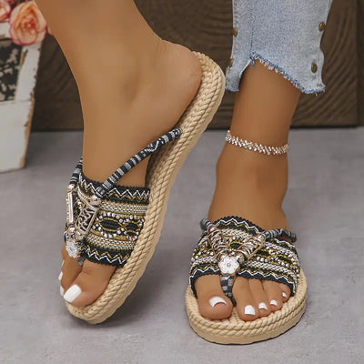 Cedie – Boho-Sandalen mit Perlen und geflochtenem Seil