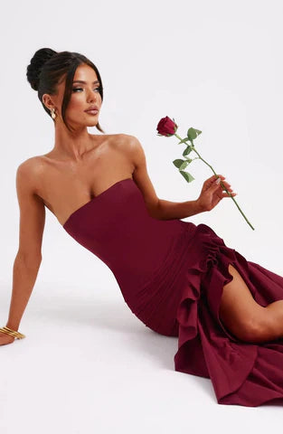 Elegantes ärmelloses Maxikleid mit Schnürdetail & Schlitz – Abendkleid