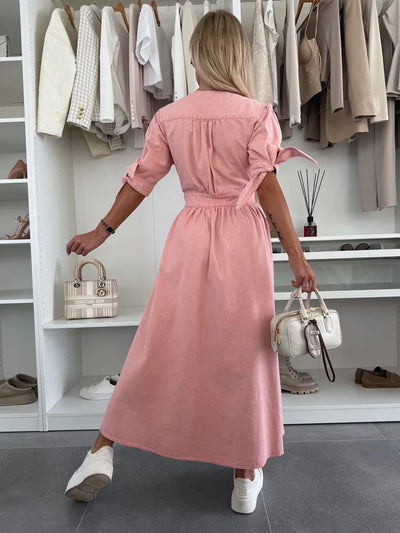 Ivanka | Strahlendes Denim-Kleid