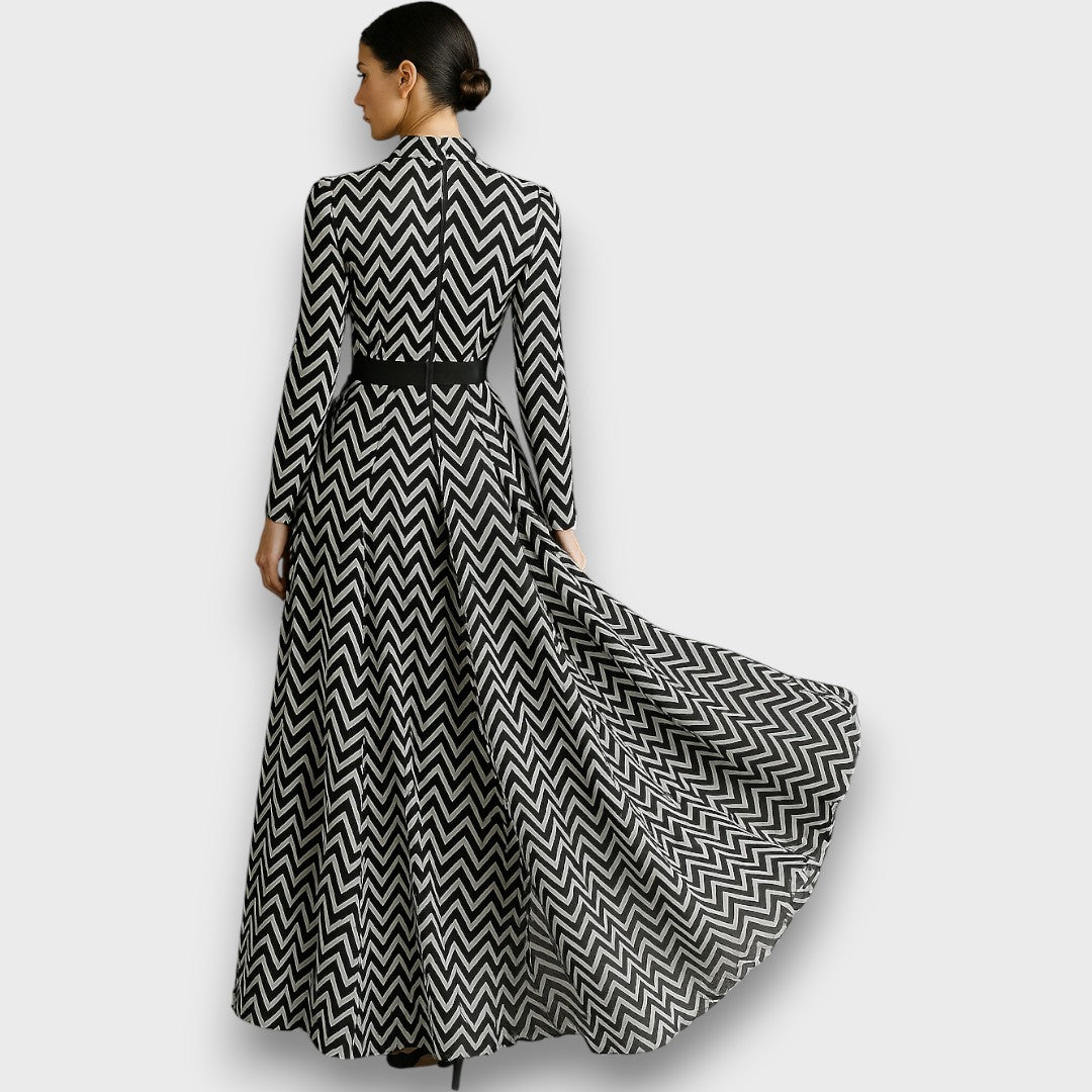 Zarielle – Maxi-Chiffonkleid mit Schwarz-Weiß-Muster