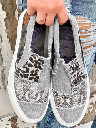 LIVIA TRENDIGE LOAFER