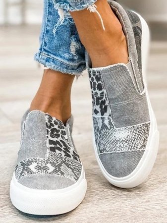 LIVIA TRENDIGE LOAFER