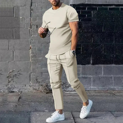 Herren-Freizeitset mit T-Shirt und Slim-Fit-Joggerhose
