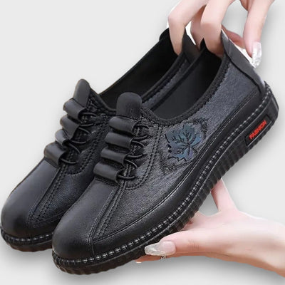 Ines – Orthopädische Lederschuhe | Premium Edition