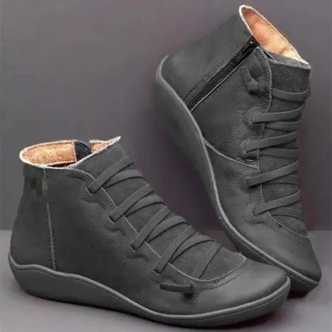Modische Damenstiefeletten - Sina