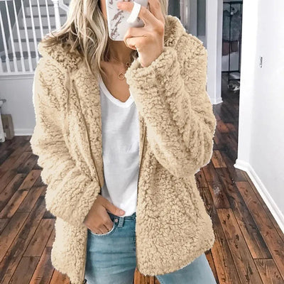 Modische Plüschjacke für Frauen - Serafina