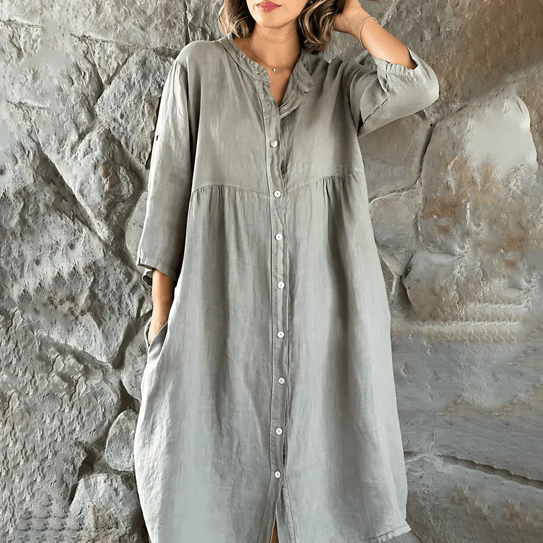 Addah – Locker geschnittenes Hemdblusenkleid aus Leinen mit Knopfleiste
