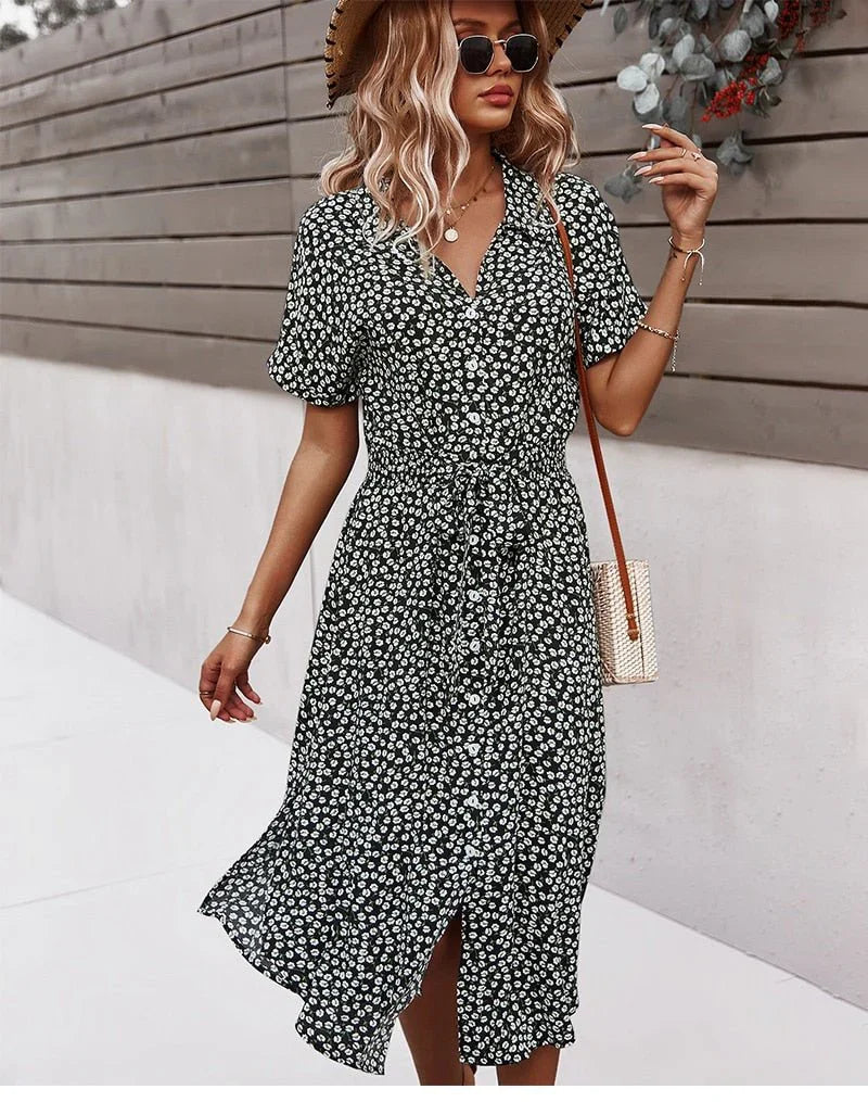 Brently – Geblümtes Midikleid mit Knopfleiste und Taillenband