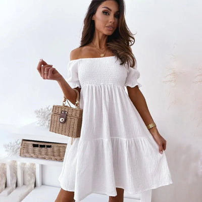 Lorelaine – Off-Shoulder-Minikleid mit Rüschenärmeln und Smokarbeit