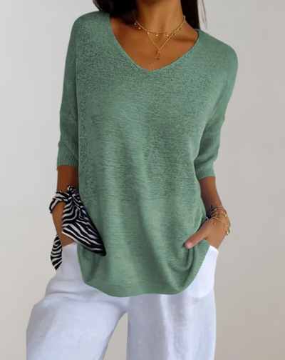 STRICKTOP MIT V-AUSSCHNITT