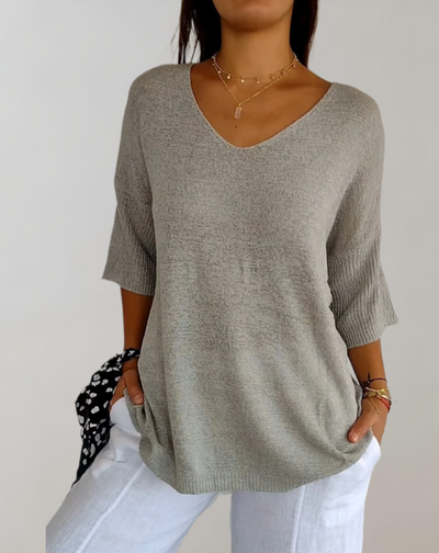 STRICKTOP MIT V-AUSSCHNITT