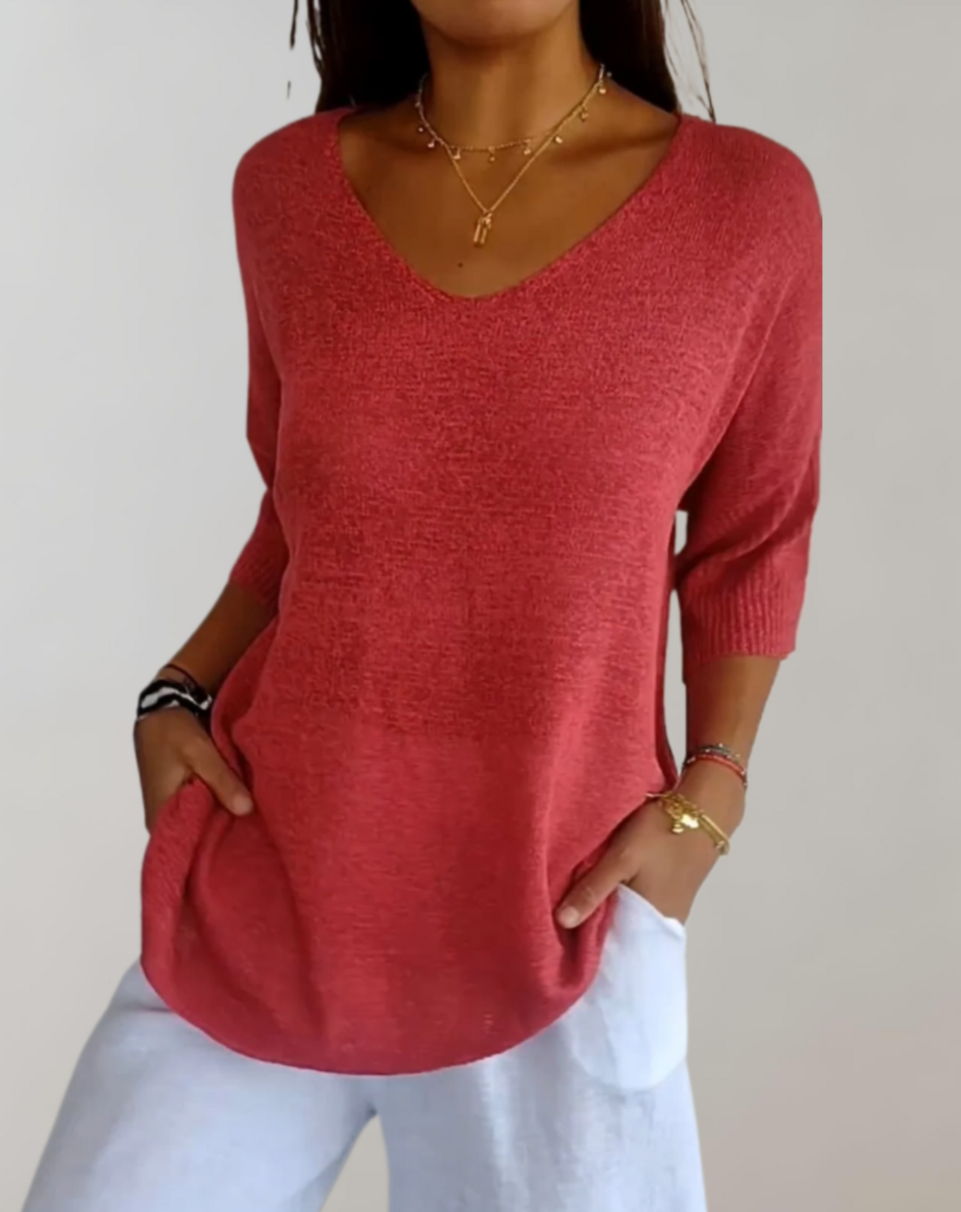 STRICKTOP MIT V-AUSSCHNITT