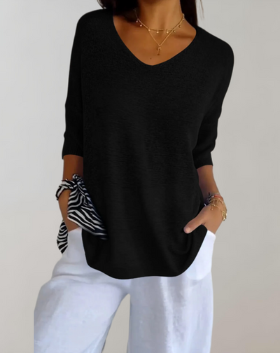 STRICKTOP MIT V-AUSSCHNITT