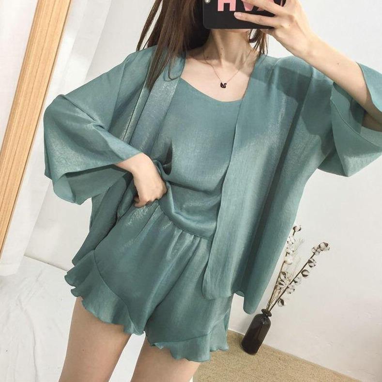 Damenpyjama aus Satin mit cardigan