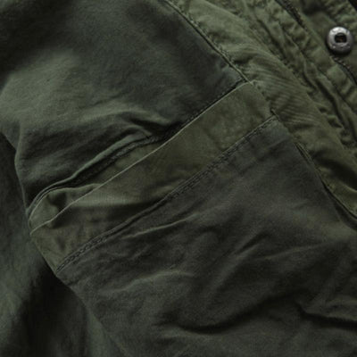 Herrentrenchcoat mit Kapuze und mehreren Taschen