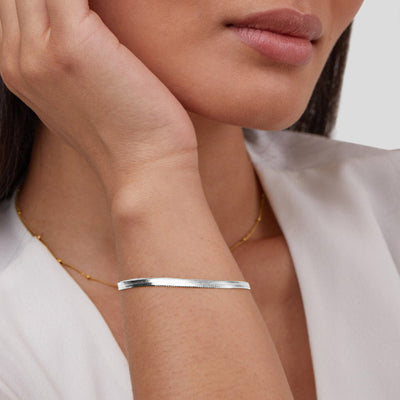 Sarya – Silbernes Schlangenketten-Armband